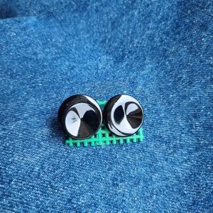 Vintage black metal stud earrings